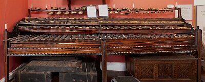 _B006468-69oofm